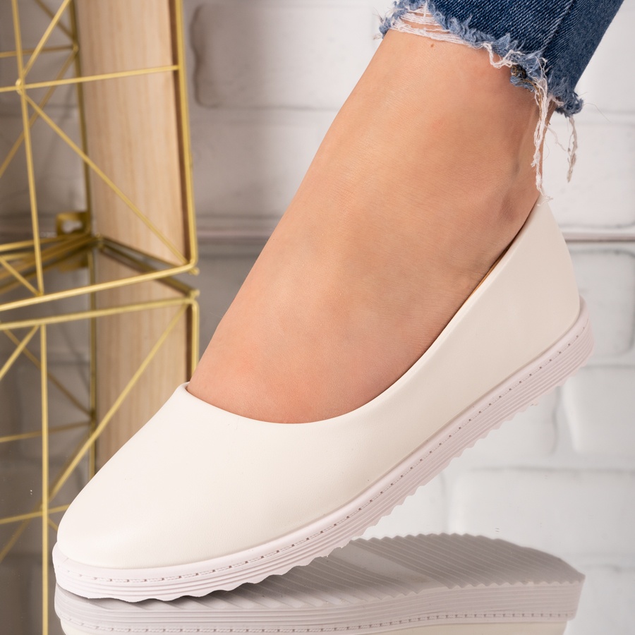 Pantofi dama din piele ecologica albi azra marimea 40