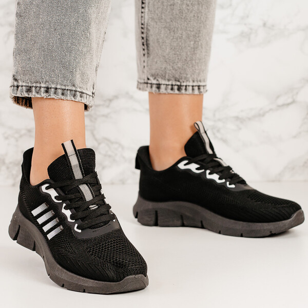 Adidasi dama din material textil Negri Saryn