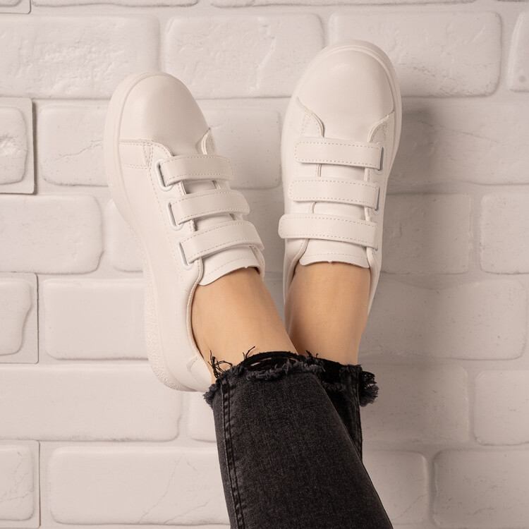 Sneakers dama din piele ecologica cu scai Albi Marta